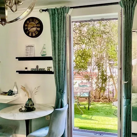 Marcel Center Apartman *